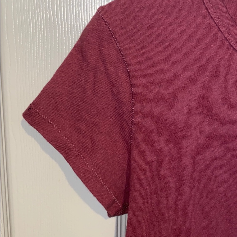 Red tee - Picture 3 of 6